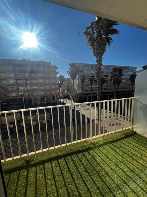 Appartement 20 Mts Plage, Pl Mediterranee, Vue Mer Parking Canet-en-Roussillon Extérieur photo